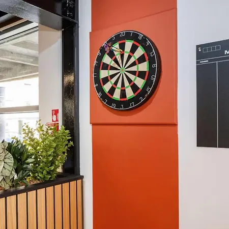 For Students Only Clarence Dock Village In ليدز